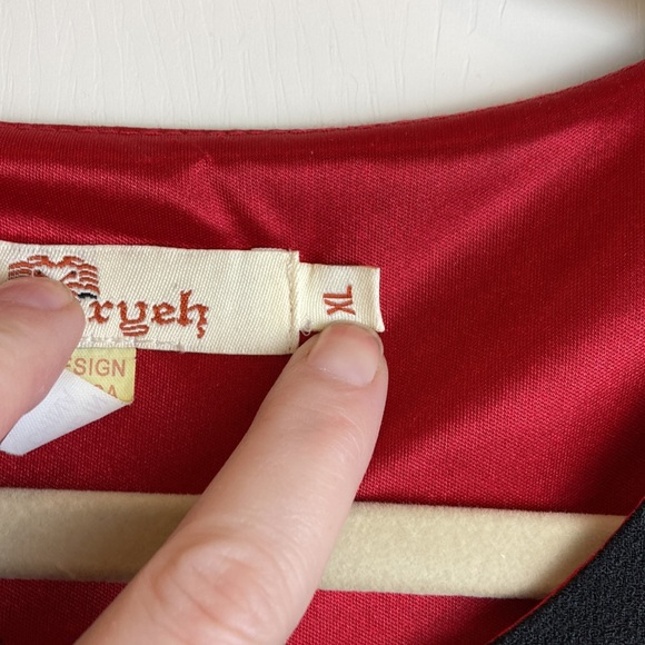 🌞Aryeh Black Over Red Satin Cut Out Detail Sleeveless Midi Dress - Picture 3 of 9